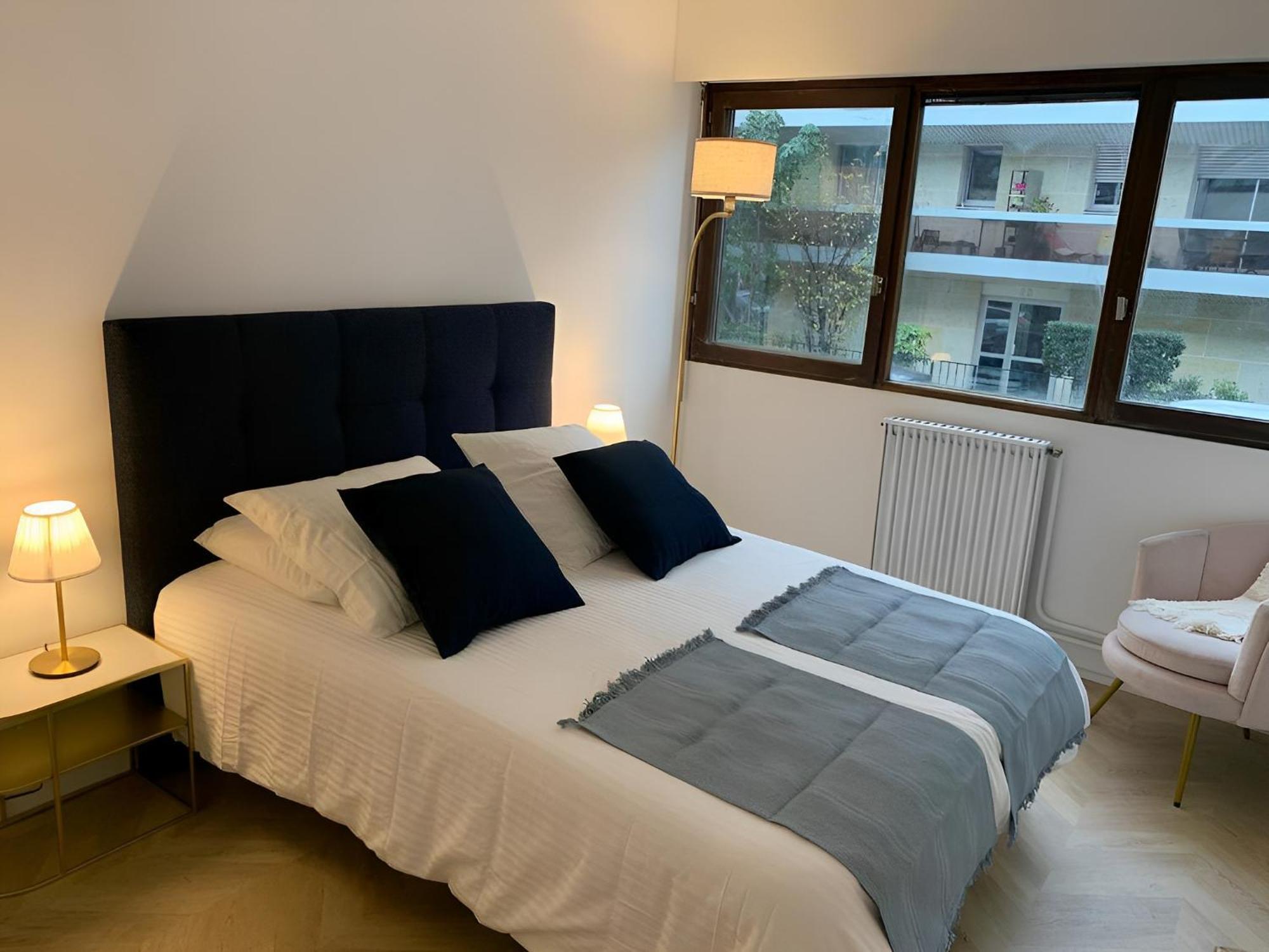 Magnifique Appartement, 3 Min De Paris Λεβαλουά Περέ Εξωτερικό φωτογραφία
